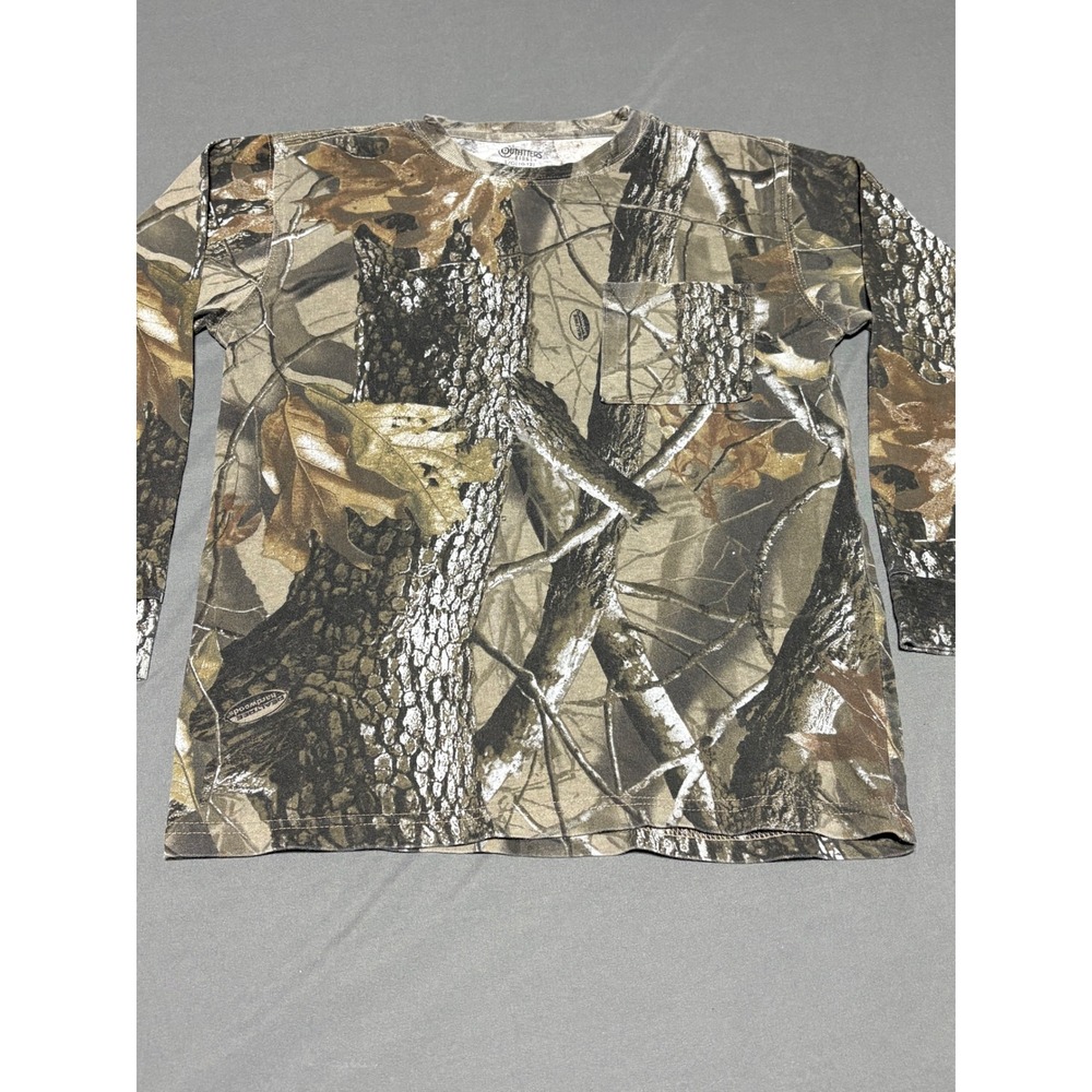 Outfitters Ridge Kids Large 10-12 Realtree Hardwoods Camo Long Sleeve Pocket Tee